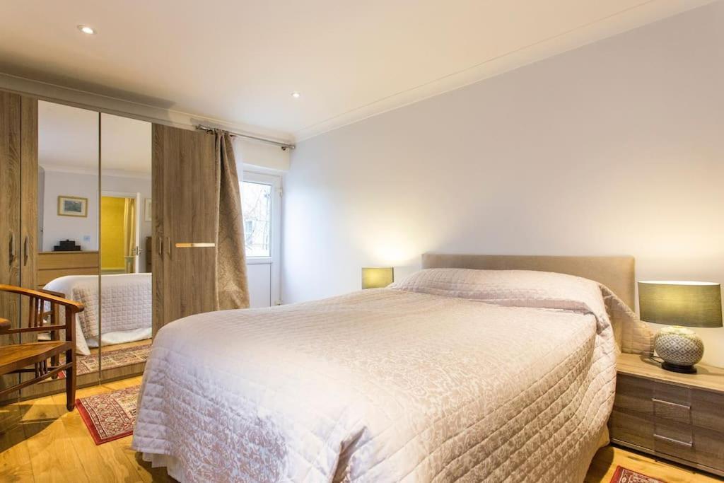 2 Bed Room Flat Near Westfield, West Λονδίνο Εξωτερικό φωτογραφία